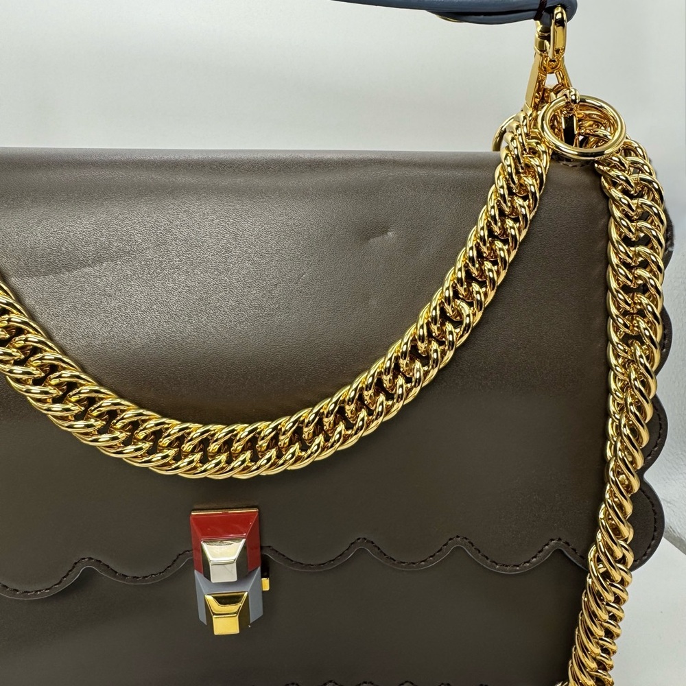 Fendi Kan | Scalloped Leather Bag Brown Gold Chain Stud Clasp Never Worn - Picture 5 of 10